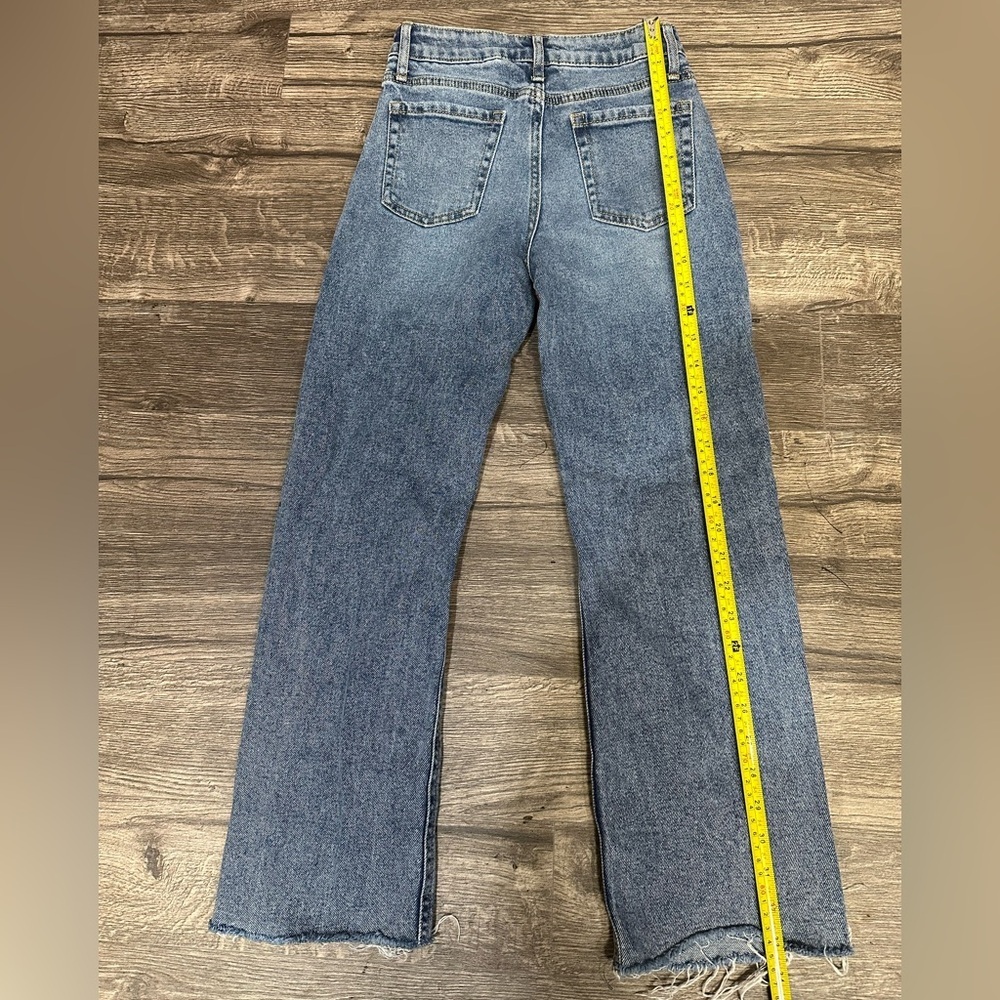 Art Class Blue Distressed Straight Leg Jeans - Picture 3 of 11